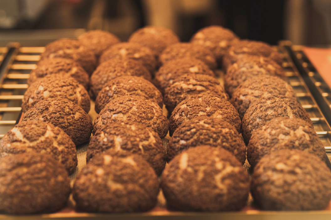 ザクザク食感のシュー生地